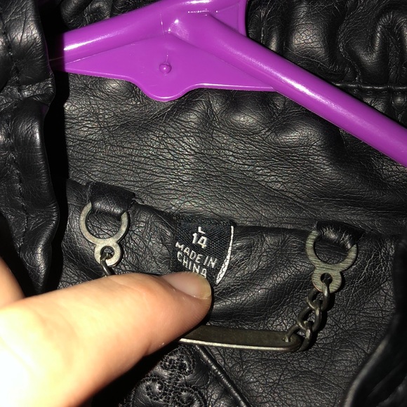 Leather jacket - Picture 5 of 6